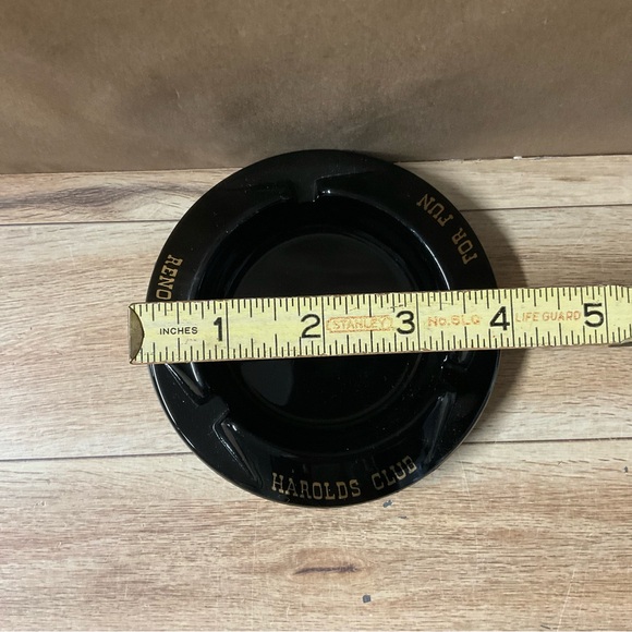 Vtg Harolds Club Reno Black Gold Glass Ashtray Nevada NV USA Ash Tray Souvenir - Picture 7 of 8